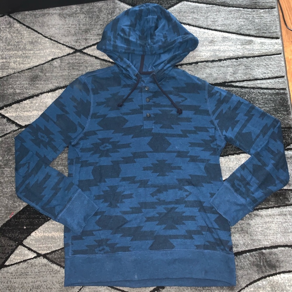 🛍 4/$20 AE Aztec Hoodie